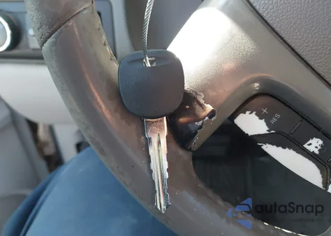 2008 GMC Yukon Sle from USA, damaged, VIN 1GKFC13J18R233327